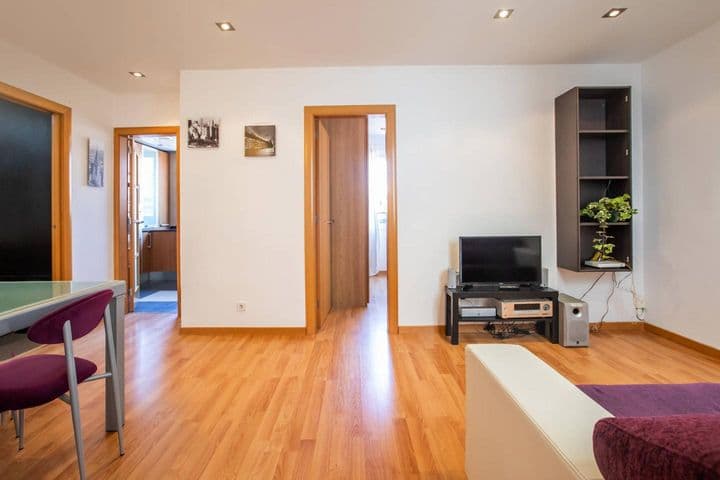 2 bedrooms apartment for rent in Barcelona, Spain - Image 10