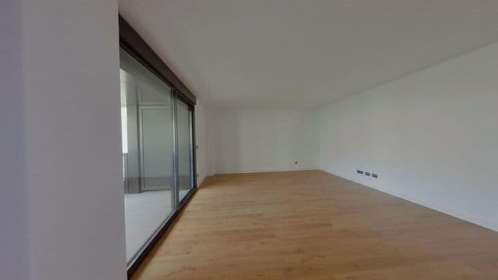 4 bedrooms apartment for sale in Pamplona, Spain - Image 3