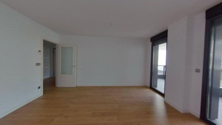 4 bedrooms apartment for sale in Pamplona, Spain - Image 4