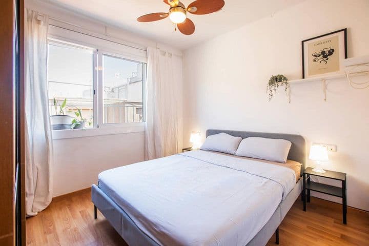 2 bedrooms apartment for rent in Barcelona, Spain - Image 5