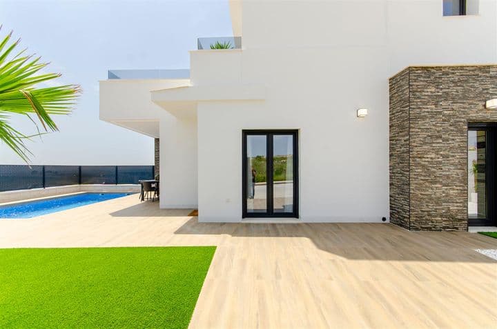 3 bedrooms other for sale in Torrevieja, Spain - Image 2