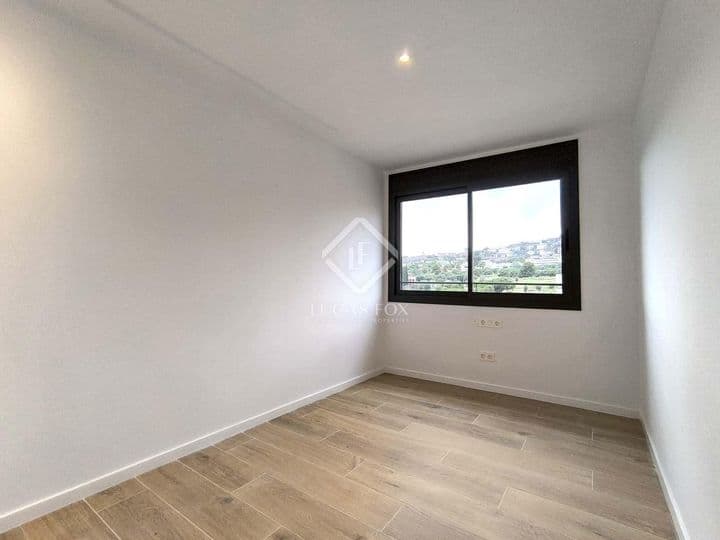 3 bedrooms apartment for rent in Bajo Llobregat, Spain - Image 9