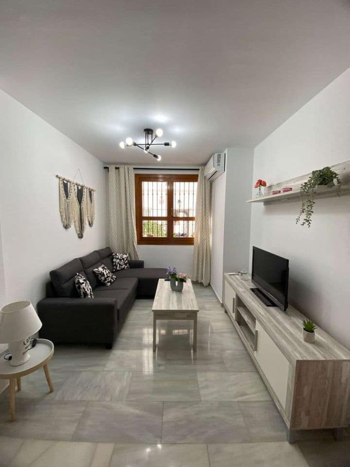 1 bedroom apartment for rent in Benalmadena Pueblo, Spain - Image 3