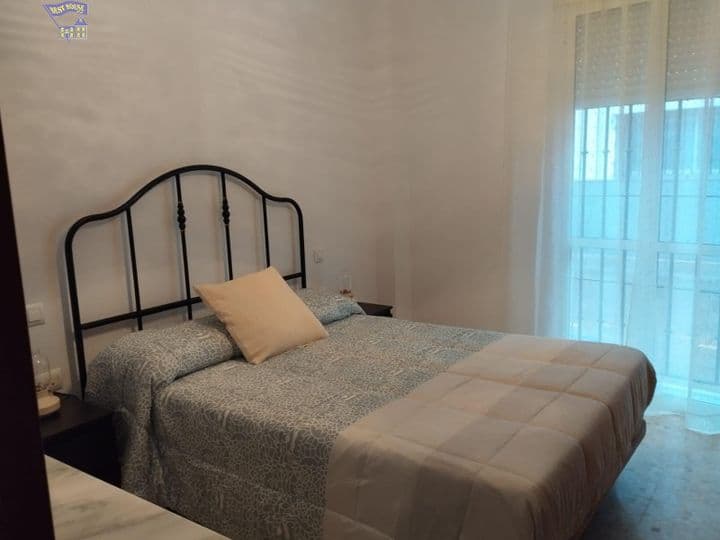 2 bedrooms apartment for rent in Arcos de la Frontera, Spain - Image 8