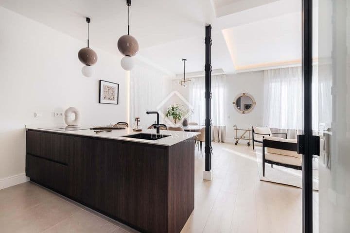 3 bedrooms apartment for sale in Madrid, Spain - Image 8