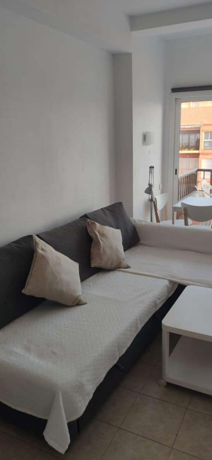 1 bedroom apartment for rent in Zona Puerto Deportivo, Spain - Image 9