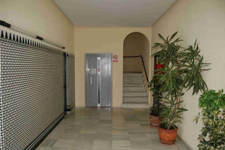 1 bedroom apartment for rent in Nerja, Spain - Image 2