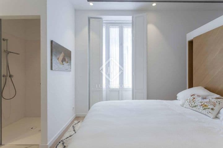 1 bedroom apartment for rent in Valencia, Spain - Image 8