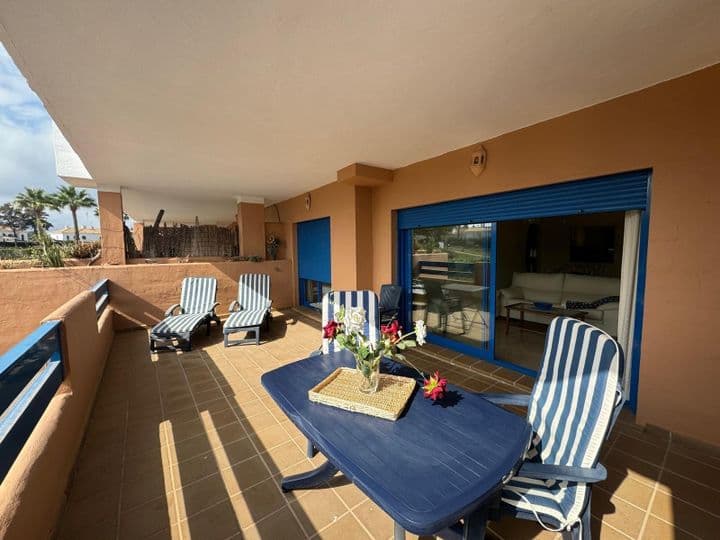 2 bedrooms apartment for sale in La Duquesa, Spain - Image 3