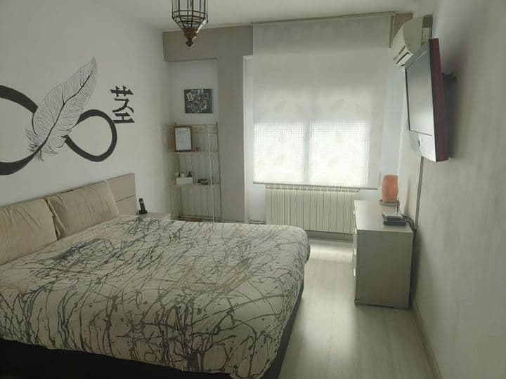 4 bedrooms apartment for sale in Zaragoza, Spain - Image 4