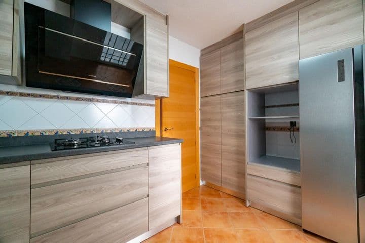 3 bedrooms apartment for rent in Huetor Vega, Spain - Image 4