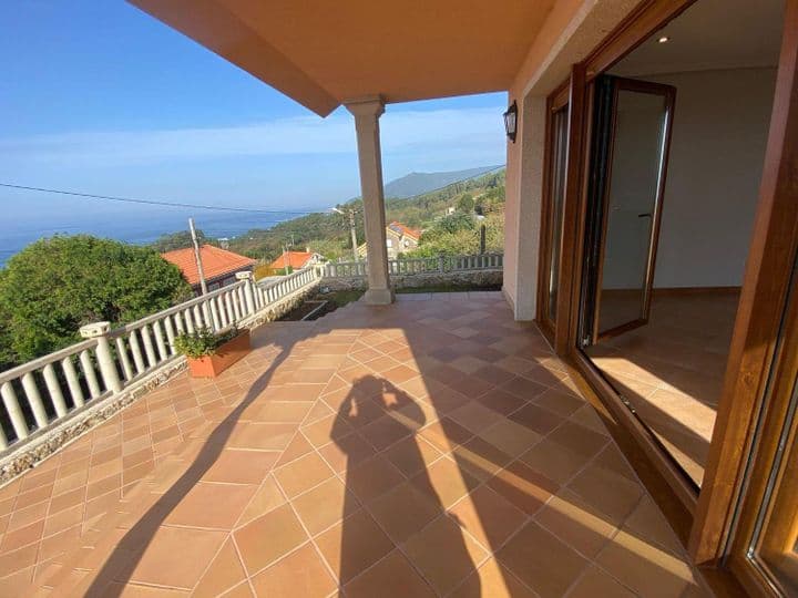 4 bedrooms house for rent in Pontevedra, Spain - Image 2