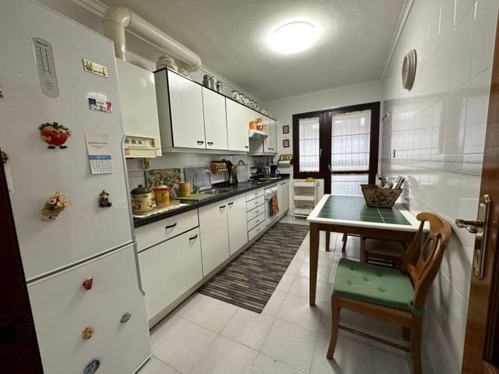 2 bedrooms apartment for sale in Oviedo, Spain - Image 3