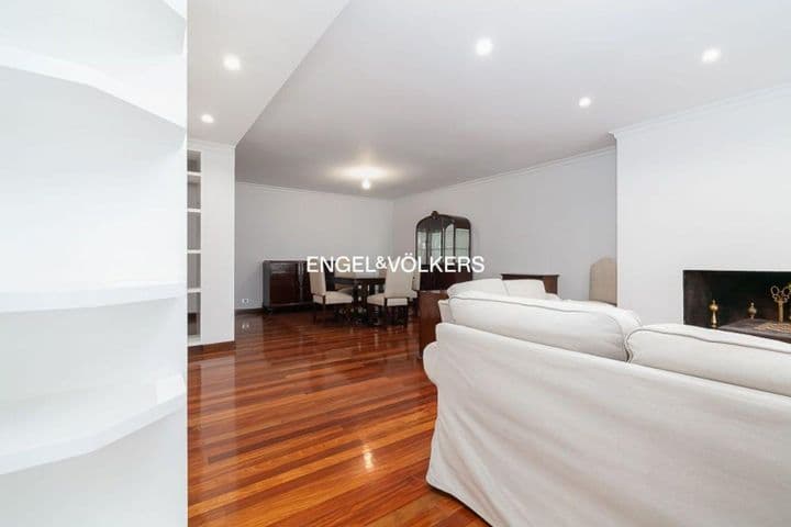 5 bedrooms apartment for rent in Vigo, Spain - Image 8