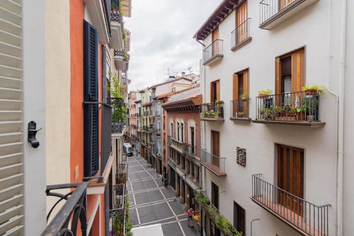 1 bedroom apartment for sale in Pamplona, Spain - Image 12