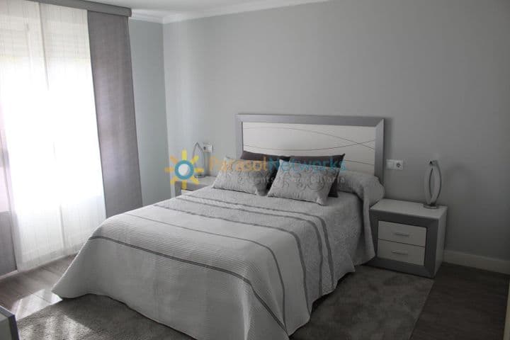 3 bedrooms apartment for rent in Oliva, Spain - Image 9