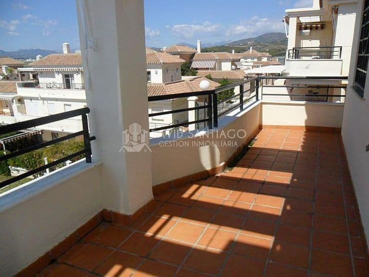 3 bedrooms apartment for rent in Caleta de Velez, Spain - Image 4