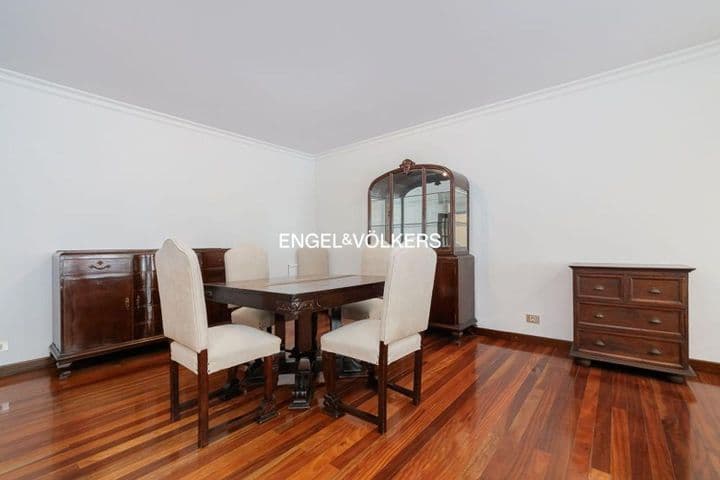 5 bedrooms apartment for rent in Vigo, Spain - Image 9