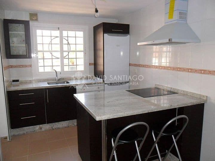 3 bedrooms apartment for rent in Caleta de Velez, Spain - Image 7