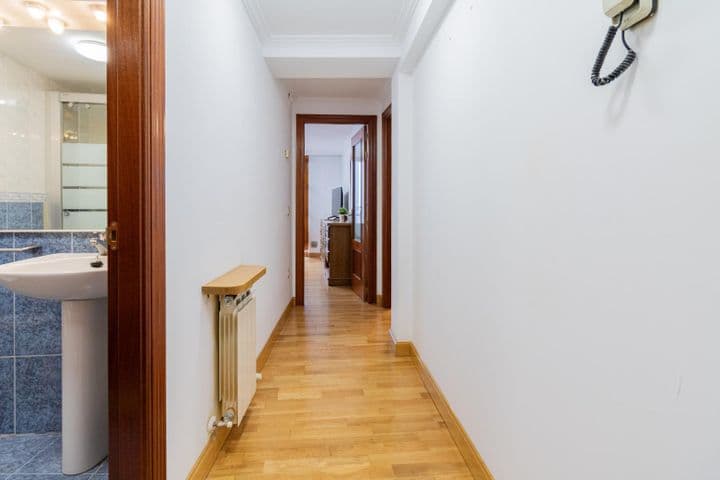 1 bedroom apartment for sale in Pamplona, Spain - Image 10