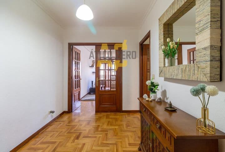 4 bedrooms apartment for rent in Vigo, Spain - Image 9