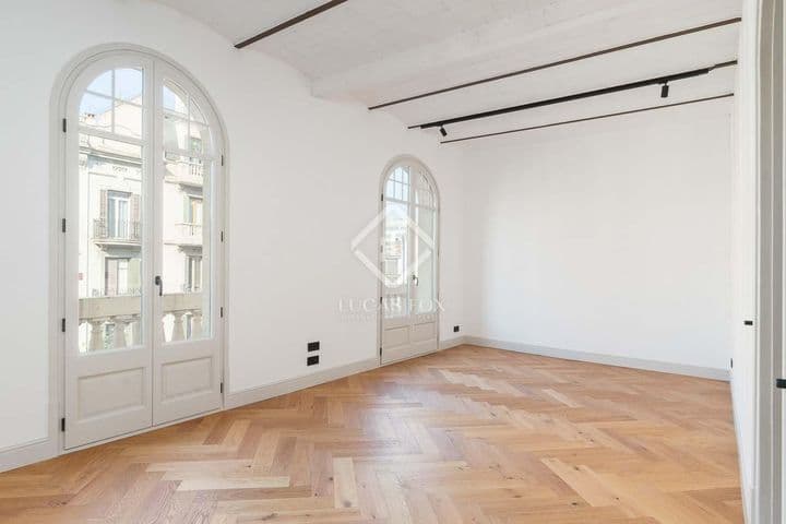 3 bedrooms apartment for sale in Barcelona, Spain - Image 2