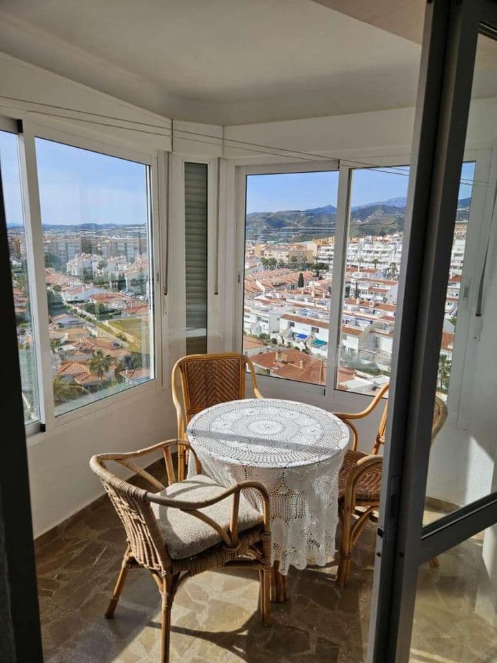 2 bedrooms apartment for rent in Centro Internacional, Spain - Image 7