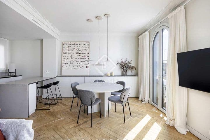 3 bedrooms apartment for sale in Barcelona, Spain - Image 3