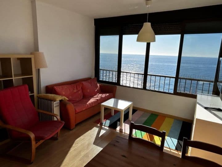 2 bedrooms apartment for rent in Velilla - Velilla Taramay, Spain - Image 5