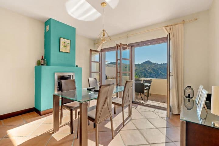 3 bedrooms house for sale in Benahavis, Spain - Image 4