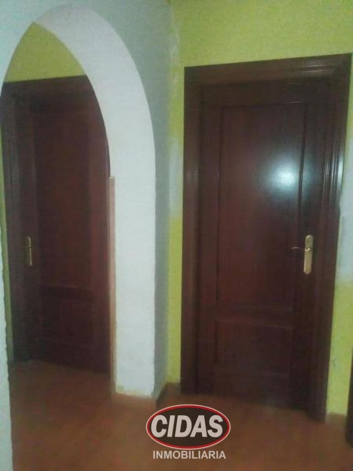 2 bedrooms apartment for sale in Oviedo, Spain - Image 4