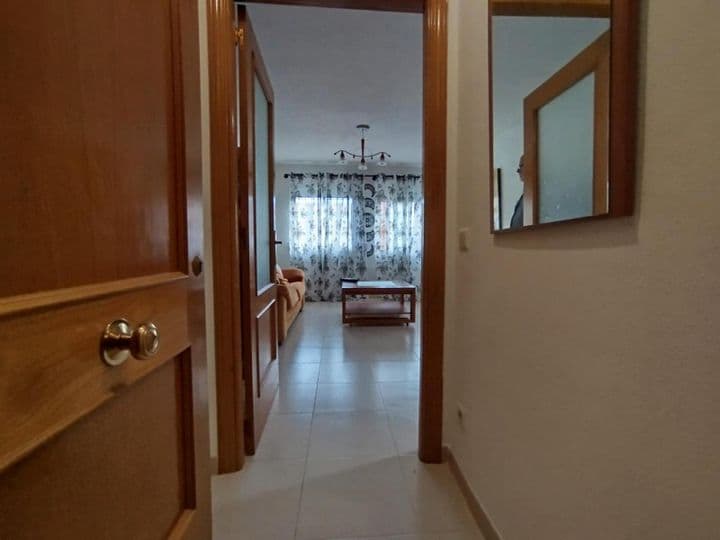 3 bedrooms apartment for rent in Malaga, Spain - Image 9