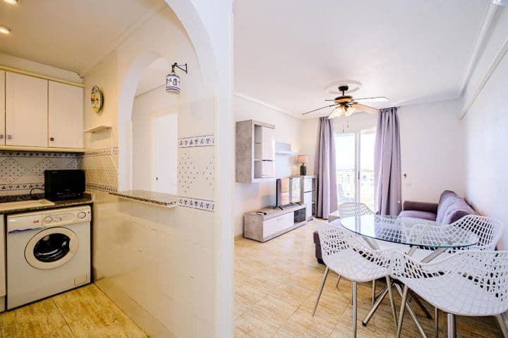 2 bedrooms apartment for rent in Torrevieja, Spain - Image 8