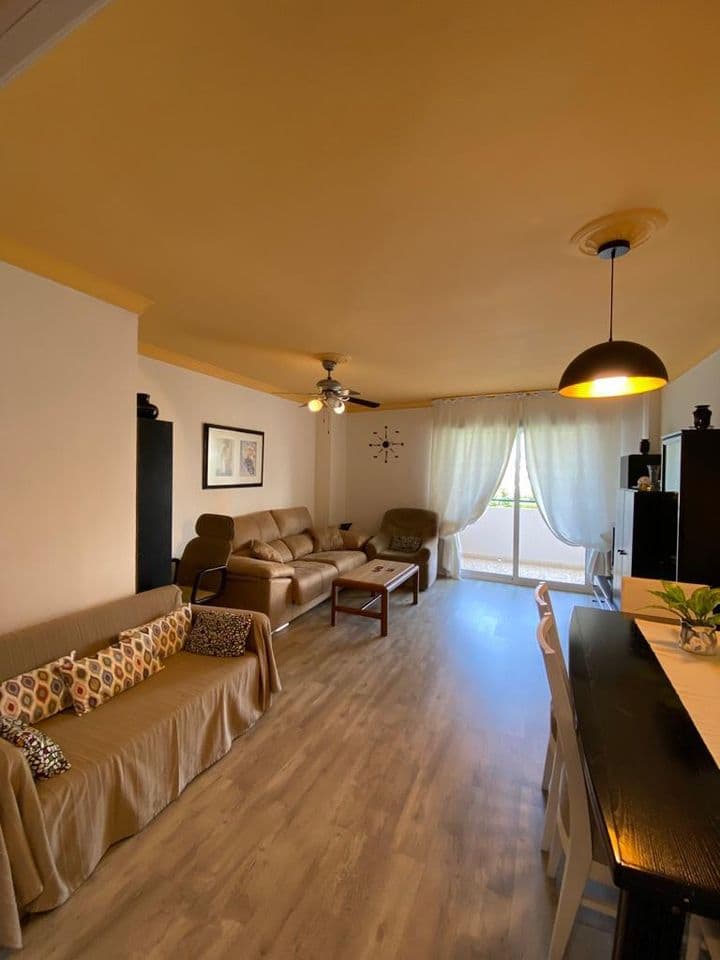 3 bedrooms apartment for rent in Torremolinos, Spain - Image 4