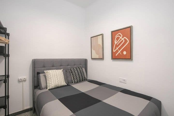 3 bedrooms apartment for rent in Sant Antoni, Spain - Image 11