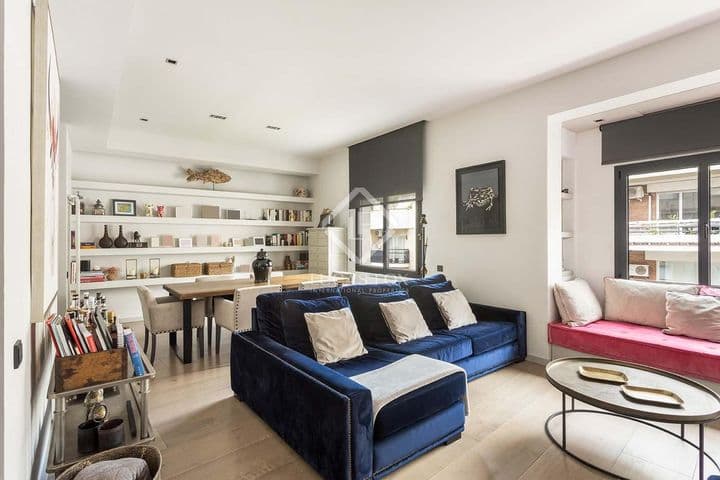 3 bedrooms apartment for sale in Barcelona, Spain - Image 2