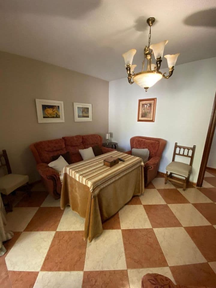 3 bedrooms apartment for rent in Granada, Spain - Image 2