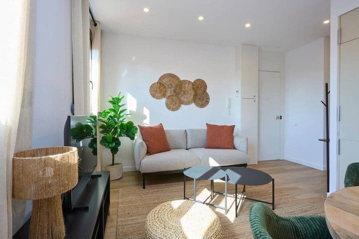 2 bedrooms apartment for rent in Esquerra de lEixample, Spain - Image 6