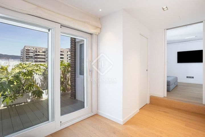 4 bedrooms apartment for sale in Barcelona, Spain - Image 11