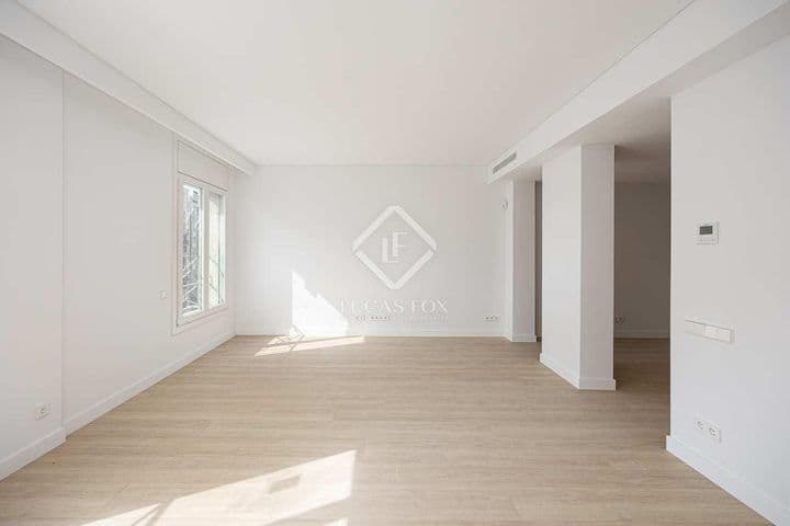 3 bedrooms apartment for sale in Barcelona, Spain - Image 2