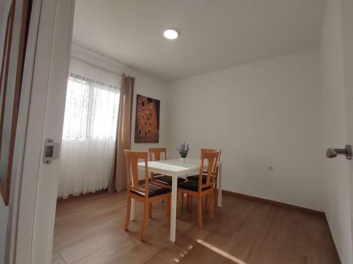 1 bedroom apartment for rent in Ciudad Alta, Spain - Image 4