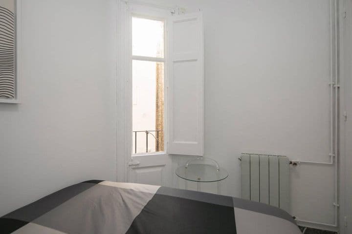 3 bedrooms apartment for rent in Sant Antoni, Spain - Image 9