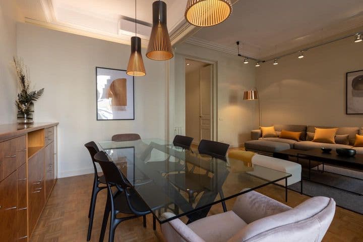 2 bedrooms apartment for rent in Sant Antoni, Spain - Image 8