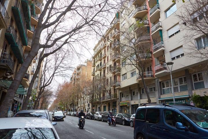 1 bedroom apartment for rent in Dreta de lEixample, Spain - Image 11