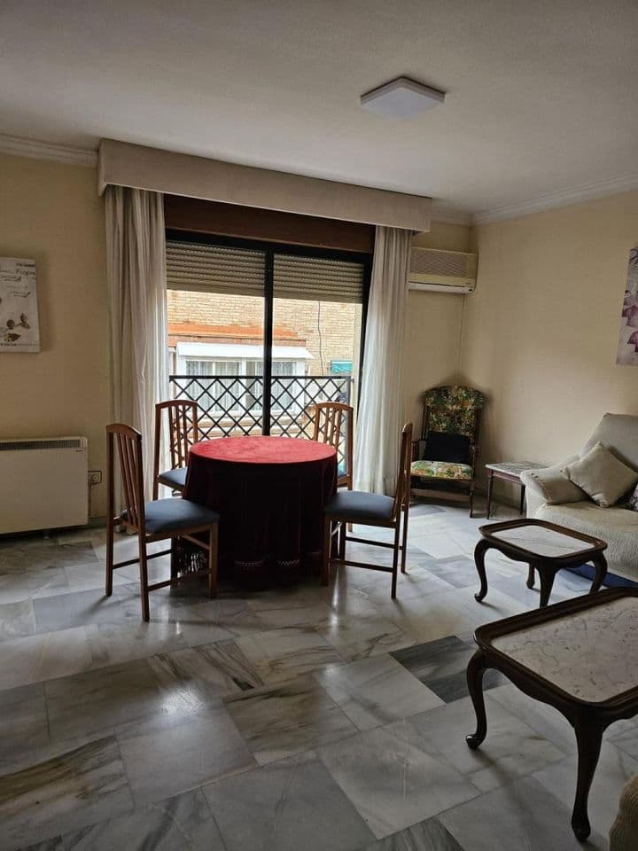 2 bedrooms apartment for rent in Beiro, Spain - Image 3