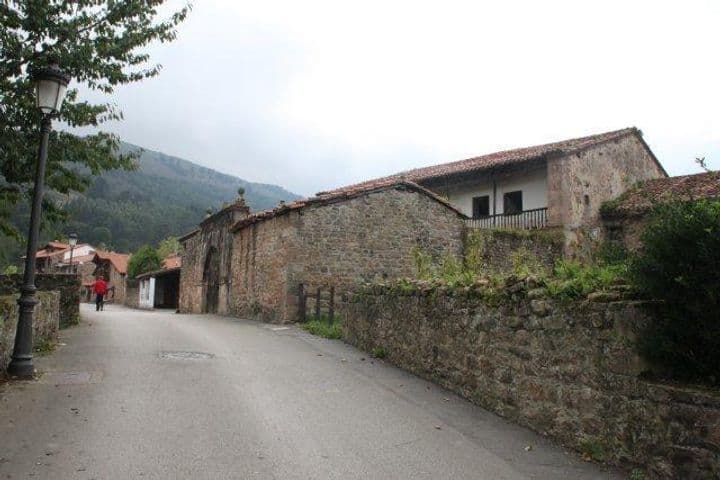 8 bedrooms house for sale in Cantabria, Spain