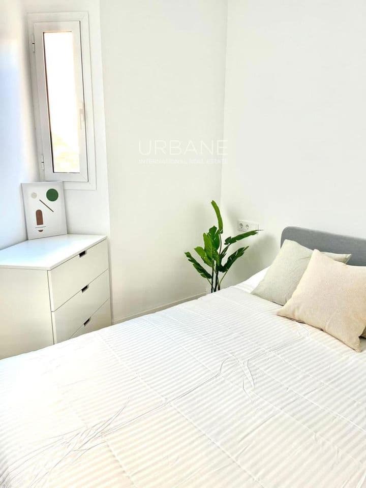 2 bedrooms apartment for rent in Sagrada Familia, Spain - Image 4