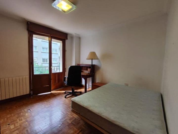 4 bedrooms apartment for sale in Vigo, Spain - Image 8