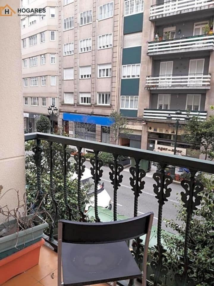 4 bedrooms apartment for sale in Vigo, Spain - Image 2