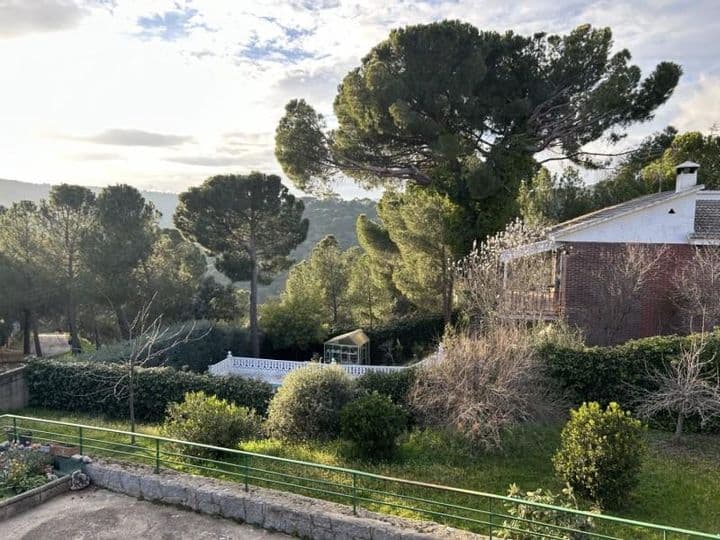 3 bedrooms house for sale in Navas del Rey, Spain - Image 7